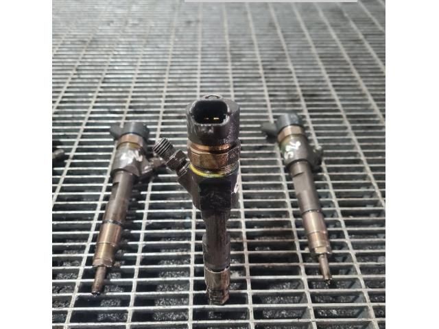 bontott OPEL ANTARA Porlasztó (1 db)