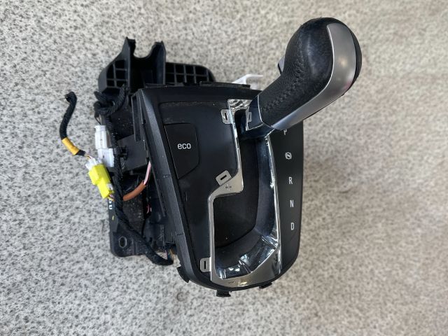 bontott OPEL ANTARA Váltó Kulissza