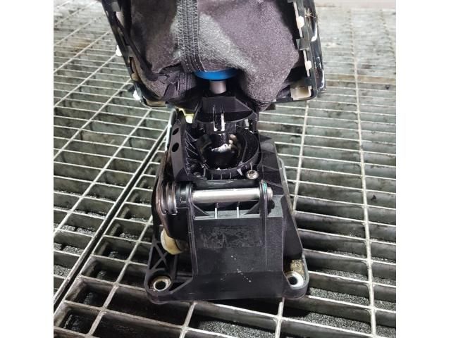 bontott OPEL ANTARA Váltó Kulissza