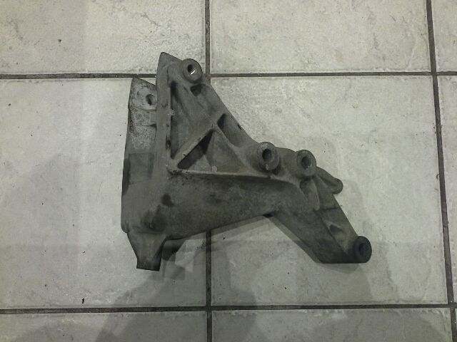 bontott OPEL ANTARA Váltó Tartó Bak (Pozíciófüggetlen)