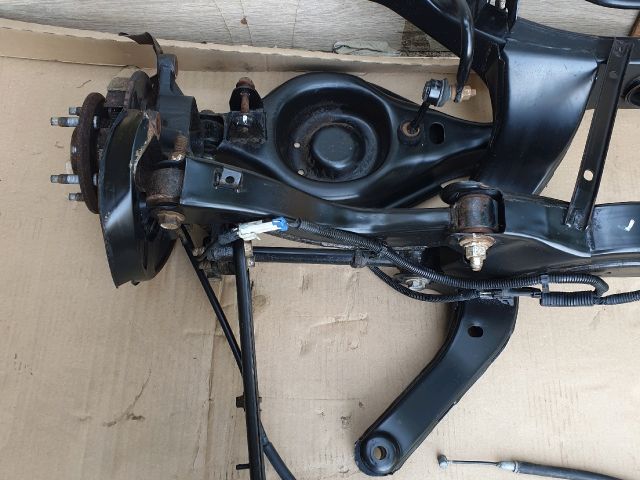 bontott OPEL ANTARA Hátsó Híd (Tárcsafékes)