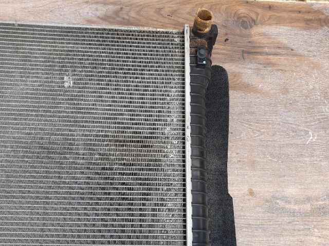 bontott OPEL ANTARA Vízhűtő Radiátor (Klímás)