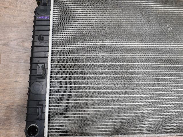 bontott OPEL ANTARA Vízhűtő Radiátor (Klímás)