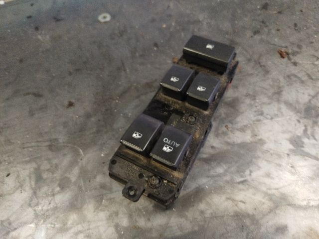 bontott OPEL ANTARA Ablakemelő Kapcsoló Négyes / Kettes