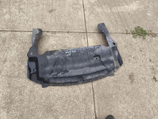 bontott OPEL ANTARA Alsó Motorburkolat