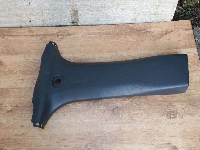 bontott OPEL ANTARA Bal B Oszlop Burkolat