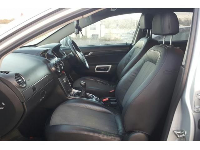 bontott OPEL ANTARA Bal C Oszlop Burkolat