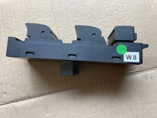 bontott OPEL ANTARA Bal első Ablakemelő Kapcsoló