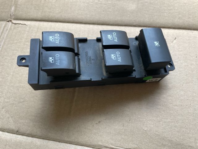 bontott OPEL ANTARA Bal első Ablakemelő Kapcsoló