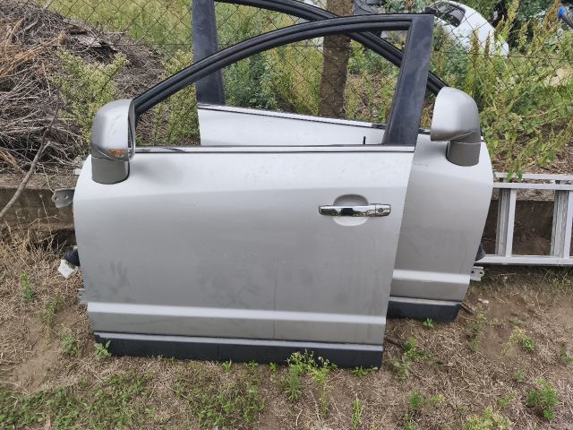 bontott OPEL ANTARA Bal első Ajtó (Üres lemez)