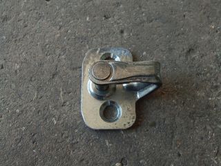 bontott OPEL ANTARA Bal első Ajtózár