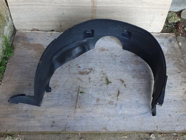 bontott OPEL ANTARA Bal első Első Dobbetét (Kerékjárati, Műanyag)