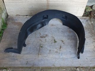 bontott OPEL ANTARA Bal első Első Dobbetét (Kerékjárati, Műanyag)