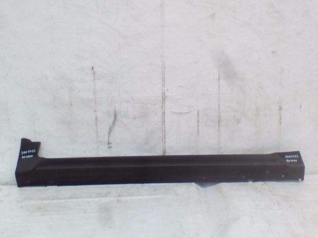 bontott OPEL ANTARA Bal első Küszöb Díszléc