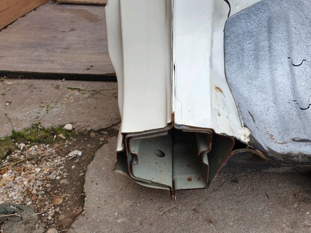 bontott OPEL ANTARA Bal első Negyed Karosszéria Csomag