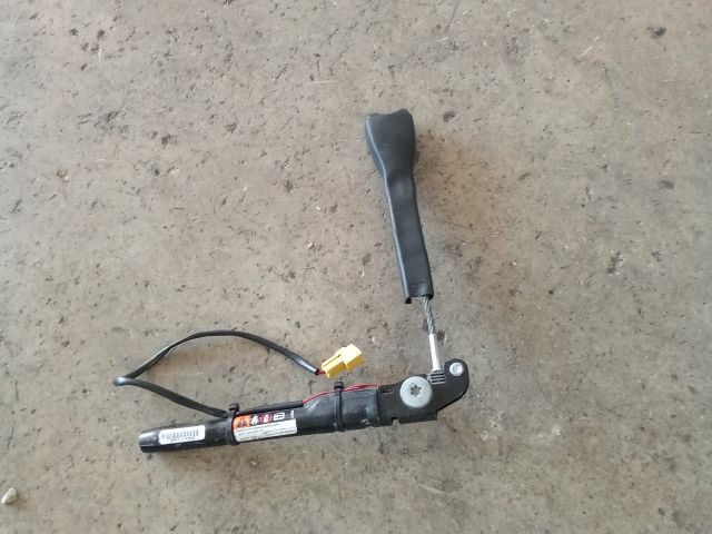 bontott OPEL ANTARA Bal első Övfeszítő