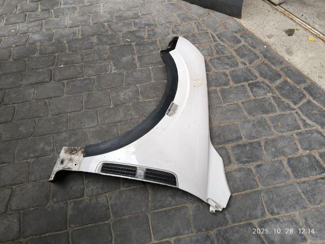 bontott OPEL ANTARA Bal első Sárvédő