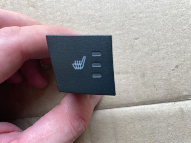 bontott OPEL ANTARA Bal első Ülésfűtés Kapcsoló