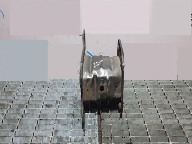 bontott OPEL ANTARA Bal első Ütközéscsillapító