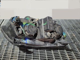 bontott OPEL ANTARA Bal Fényszóró