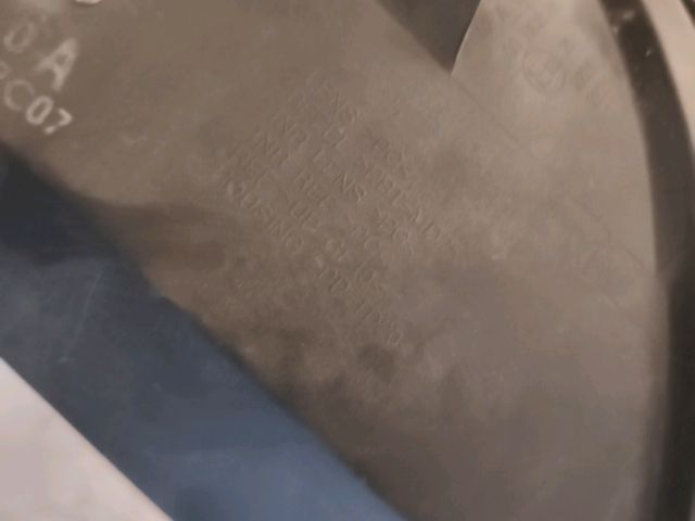 bontott OPEL ANTARA Bal Fényszóró