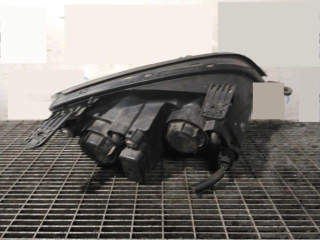 bontott OPEL ANTARA Bal Fényszóró