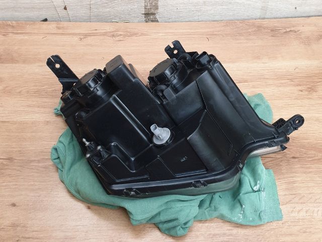 bontott OPEL ANTARA Bal Fényszóró