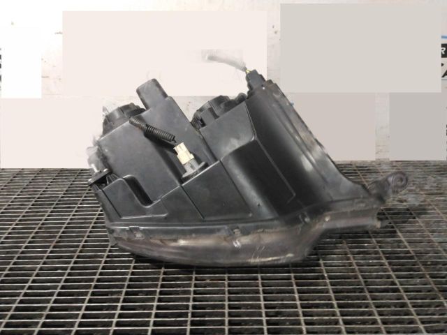 bontott OPEL ANTARA Bal Fényszóró