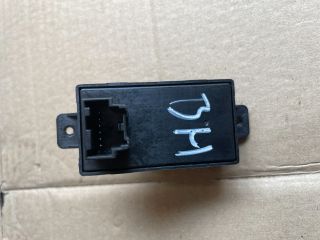 bontott OPEL ANTARA Bal hátsó Ablakemelő Kapcsoló