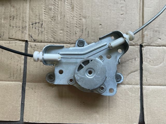 bontott OPEL ANTARA Bal hátsó Ablakemelő Szerkezet (Elektromos)