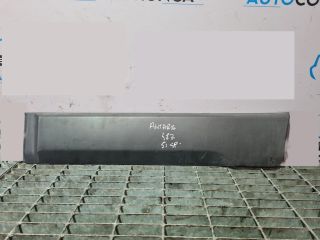 bontott OPEL ANTARA Bal hátsó Ajtó Díszléc