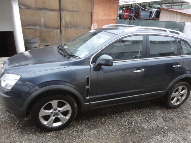 bontott OPEL ANTARA Bal hátsó Ajtó (Üres lemez)