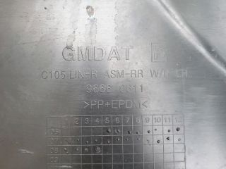 bontott OPEL ANTARA Bal hátsó Dobbetét (Kerékjárati, Műanyag)