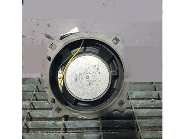 bontott OPEL ANTARA Bal hátsó Hangszóró