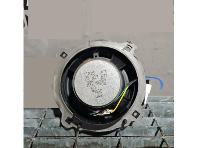 bontott OPEL ANTARA Bal hátsó Hangszóró