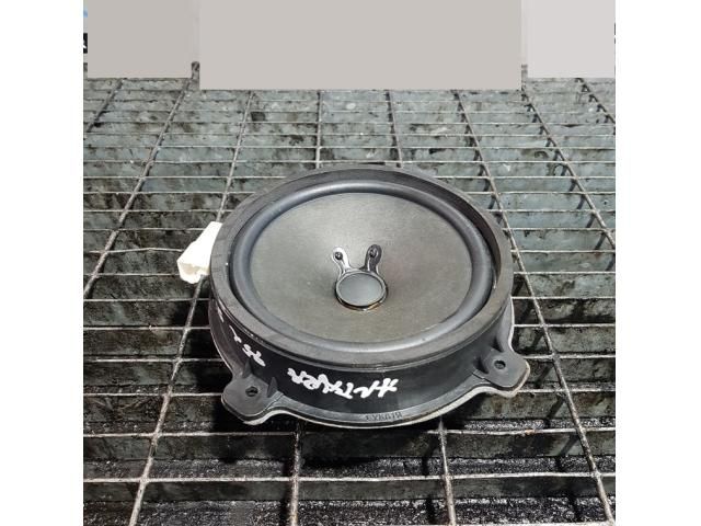 bontott OPEL ANTARA Bal hátsó Hangszóró