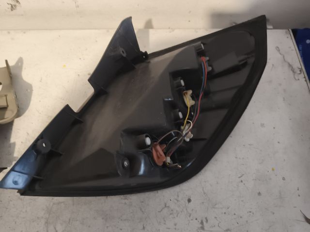 bontott OPEL ANTARA Bal Hátsó Lámpa