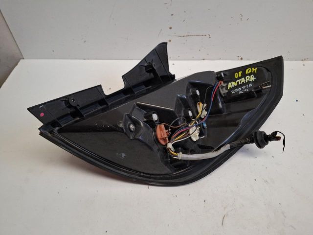 bontott OPEL ANTARA Bal Hátsó Lámpa