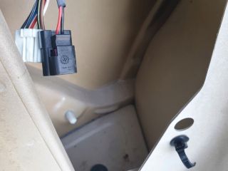 bontott OPEL ANTARA Bal hátsó Negyed Karosszéria Csomag