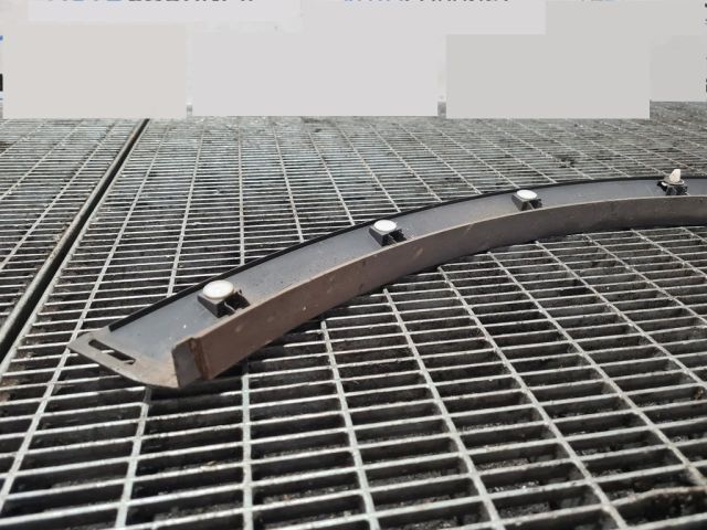 bontott OPEL ANTARA Bal hátsó Sárvédő Díszléc