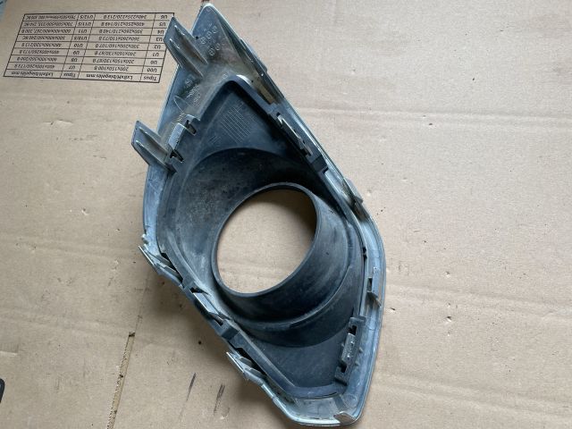 bontott OPEL ANTARA Bal Ködfényszóró Lámpakeret