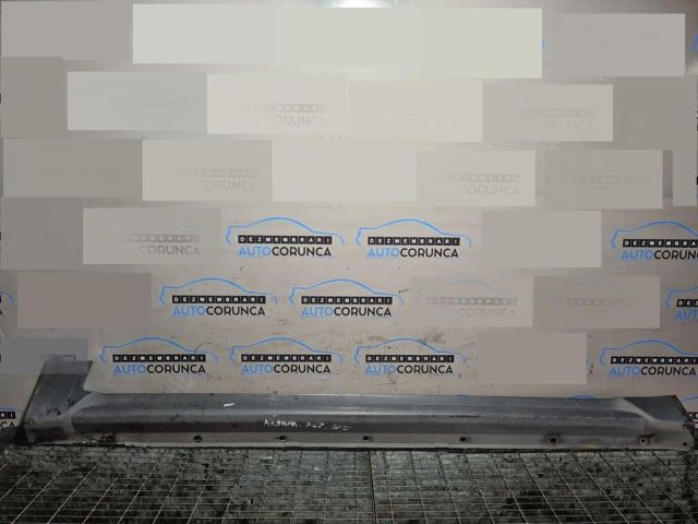 bontott OPEL ANTARA Bal Küszöb