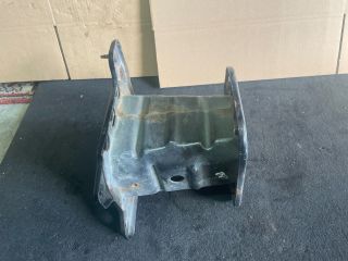 bontott OPEL ANTARA Bal Lökhárító Tartó Nyúlványvég