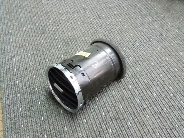 bontott OPEL ANTARA Bal Szellőző