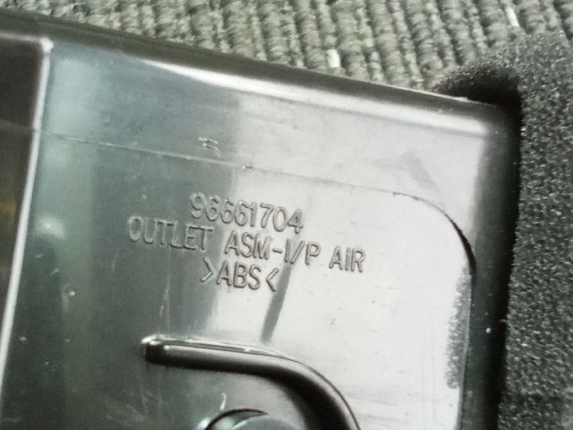 bontott OPEL ANTARA Bal Szellőző