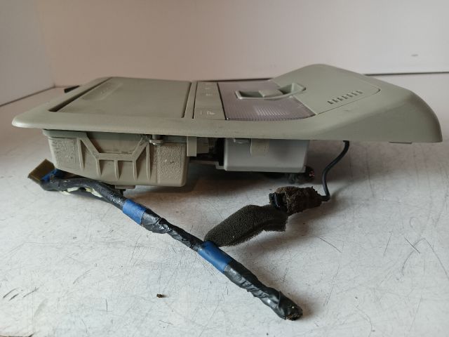 bontott OPEL ANTARA Beltér Világítás Első