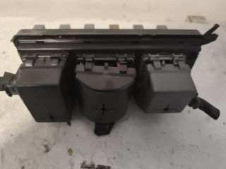 bontott OPEL ANTARA Biztosítéktábla Doboz