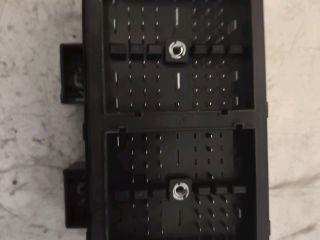 bontott OPEL ANTARA Biztosítéktábla Doboz