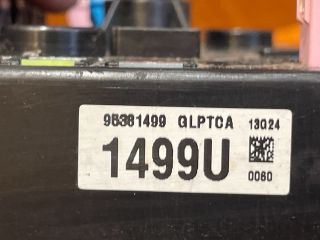 bontott OPEL ANTARA Biztosítéktábla Utastér