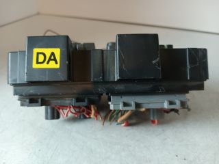 bontott OPEL ANTARA Biztosítéktábla Utastér